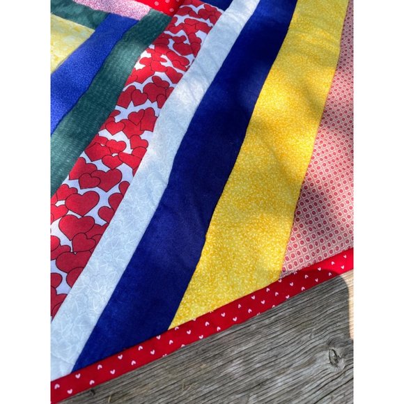 Vintage 1980s Quilted Table Runner Mat Hearts, Rainbow 49x21" - Picture 8 of 11